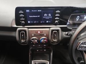 Kia Sonet 1.5 LX manual - Image 13