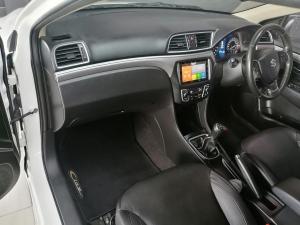Suzuki Ciaz 1.5 GLX manual - Image 21
