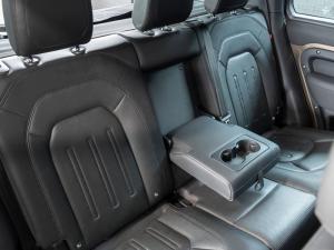 Land Rover Defender 110 D240 X-Dynamic SE - Image 22