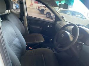 Nissan NP200 1.6i safety pack (aircon) - Image 4