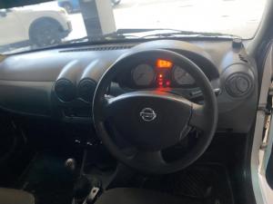 Nissan NP200 1.6i safety pack (aircon) - Image 5