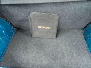 Renault Kwid 1.0 Techno auto - Image 20