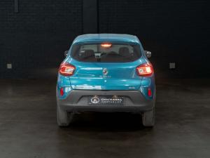 Renault Kwid 1.0 Techno auto - Image 8