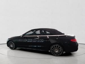 Mercedes-Benz C200 Cabrio automatic - Image 8