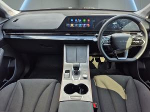 Omoda C5 1.5T 230T Street + - Image 9
