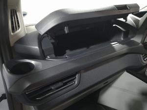 Ford Tourneo Custom 2.0SiT Trend LWB - Image 10
