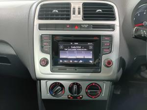 Volkswagen Polo hatch 1.2TSI Highline - Image 16