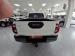 Toyota Hilux 2.8GD-6 Xtra cab 4x4 Legend manual - Thumbnail 5