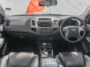 Toyota Fortuner 2.5D-4D auto - Image 6
