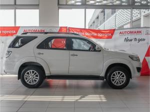 Toyota Fortuner 2.5D-4D auto - Image 3