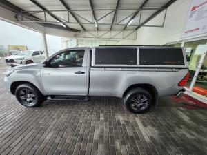 Toyota Hilux 2.4GD-6 single cab Raider manual - Image 16