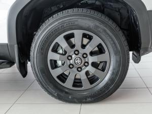 Toyota Land Cruiser Prado 2.8GD VX-R - Image 12