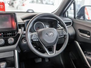 Toyota Corolla Cross 1.8 Xi - Image 8