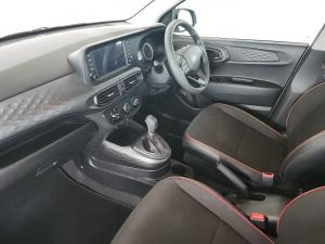 Hyundai Grand i10 1.2 Premium hatch - Image 7