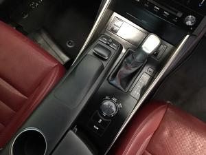 Lexus IS 350 F Sport - Image 10