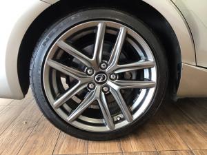 Lexus IS 350 F Sport - Image 11