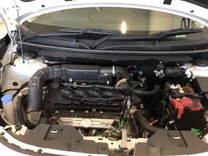Toyota Starlet Cross 1.5 XR auto - Image 9