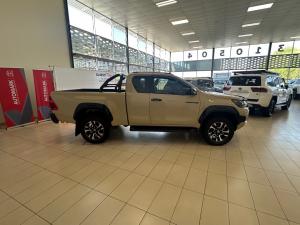 Toyota Hilux 2.8GD-6 Xtra cab 4x4 Legend 55 - Image 3