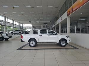 Toyota Hilux 2.4GD-6 double cab 4x4 SR - Image 3