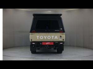 Toyota Land Cruiser 79 2.8GD-6 double cab auto - Image 5
