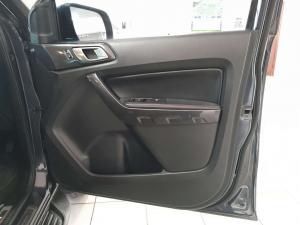 Ford Ranger 2.0D BI-TURBO Thunder 4X4 automaticD/C - Image 6