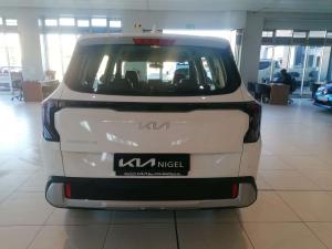 Kia Carens 1.5 LS - Image 4