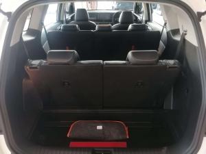 Kia Carens 1.5 LS - Image 5