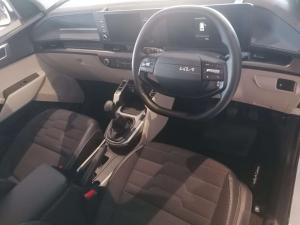 Kia Carens 1.5 LS - Image 8