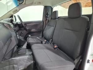 Isuzu D-Max Gen 6 250C single cab Fleetside - Image 9
