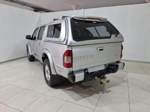 Isuzu KB 300 TDi LXD/C - Image 3