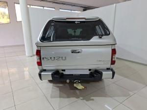 Isuzu KB 300 TDi LXD/C - Image 5