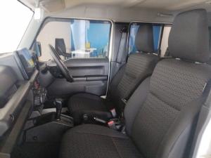 Suzuki Jimny 1.5 GLX AllGrip 5-door auto - Image 6