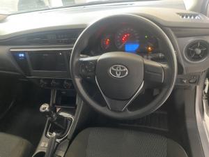 Toyota Corolla Quest 1.8 Plus manual - Image 6