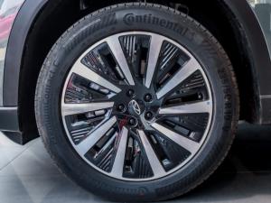 Chery Tiggo 8 1.5T CSH Plug-In Hybrid Apex - Image 6