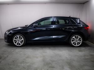 Audi A3 sedan 35TFSI - Image 3