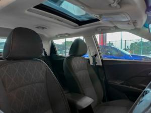 Mahindra XUV 3XO 1.2T AX5 manual - Image 5