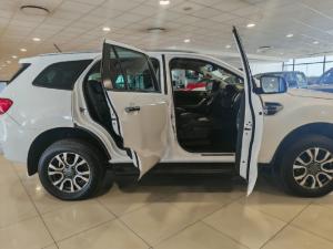 Ford Everest 2.0SiT 4WD XLT - Image 4