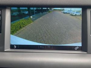 Land Rover Discovery Sport HSE SD4 - Image 11