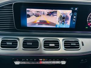 Mercedes-Benz GLE GLE300d 4Matic - Image 9