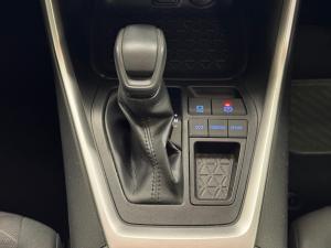 Toyota RAV4 2.0 GX auto - Image 11