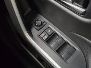 Toyota RAV4 2.0 GX auto - Image 18
