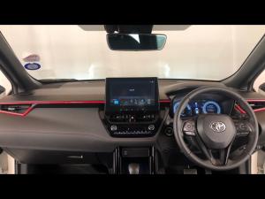 Toyota Corolla Cross 1.8 HEV GR-Sport - Image 6