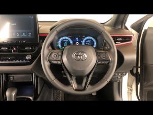 Toyota Corolla Cross 1.8 HEV GR-Sport - Image 8