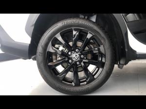 Toyota Corolla Cross 1.8 HEV GR-Sport - Image 20