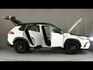 Toyota Corolla Cross 1.8 HEV GR-Sport - Image 30