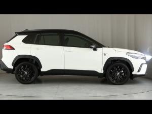 Toyota Corolla Cross 1.8 HEV GR-Sport - Image 3