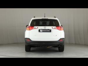 Toyota RAV4 2.2D-4D AWD GX - Image 5