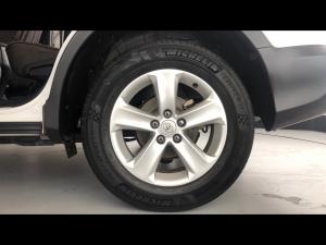 Toyota RAV4 2.2D-4D AWD GX - Image 19