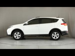 Toyota RAV4 2.2D-4D AWD GX - Image 22