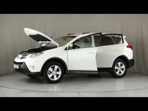 Toyota RAV4 2.2D-4D AWD GX - Image 27